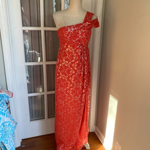 Nicole Miller Coral Pink Metallic Silk Brocade One Shoulder Gown - Picture 2 of 8